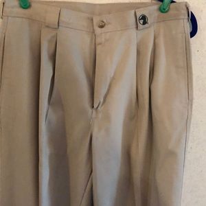 Men’s Duckhead khakis